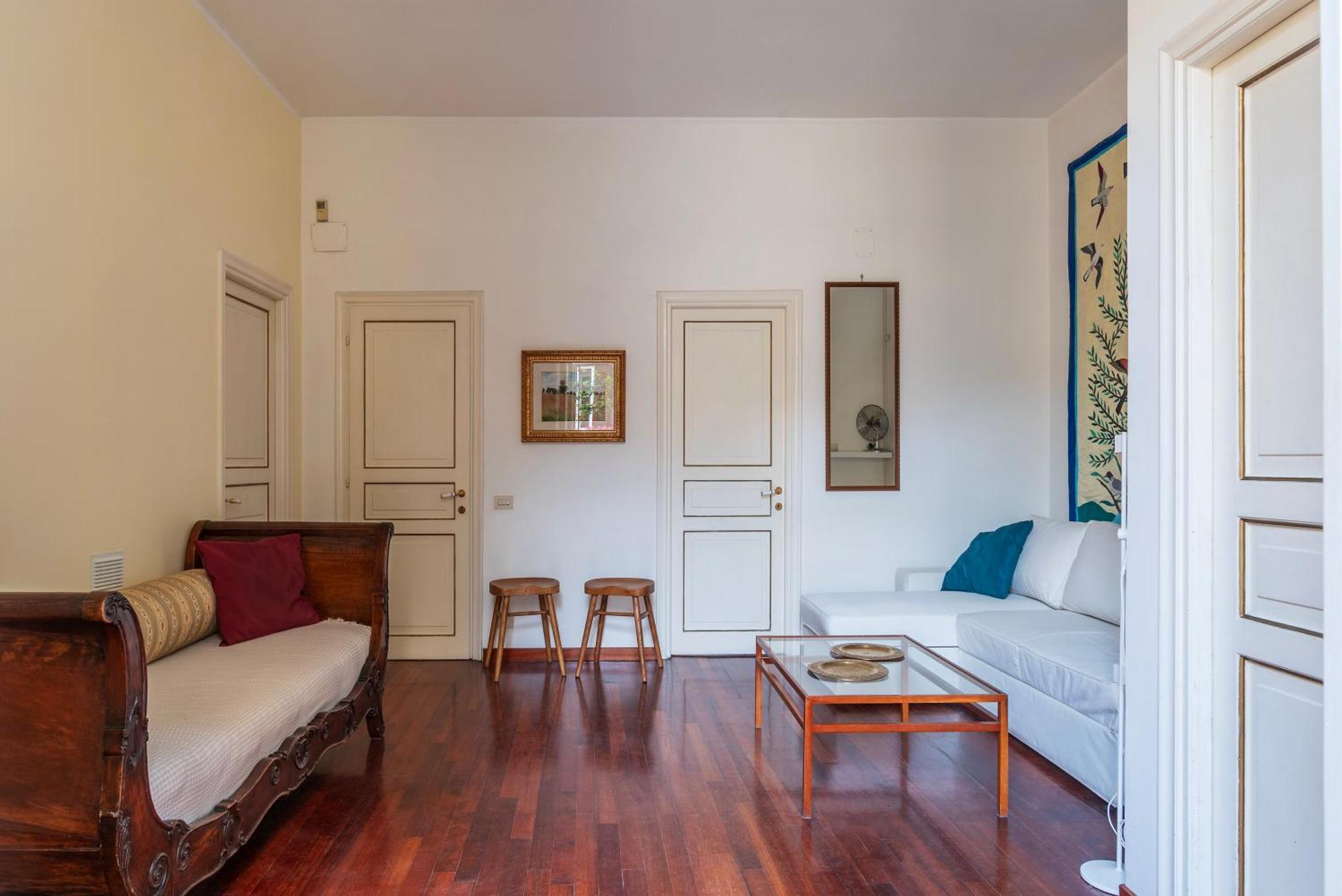 The Charming House - Pantheon Apartment *